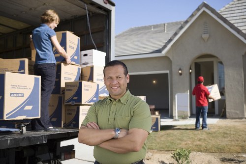 Local movers navigating access challenges at a Dulwich property