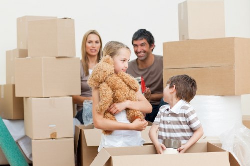 Reliable man and van Dulwich service supporting local relocations